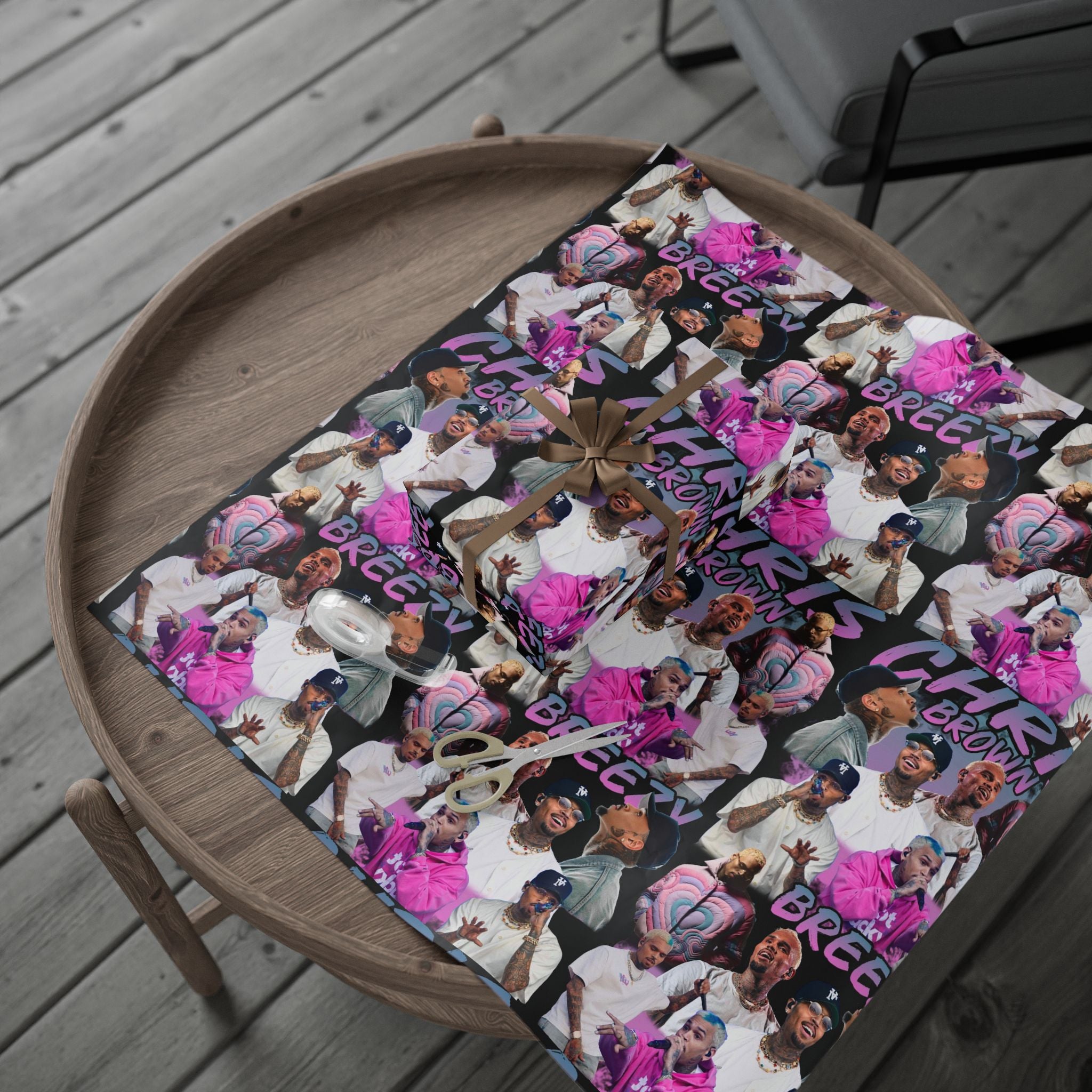 NEW 2025 Celebrity CB Breezy, Vibrant Holiday Wrapping Paper, Festive Gift Wrap, Merry Christmas Design, Party Supplies, Unique Gift Wrap, Colorful Holiday Decor